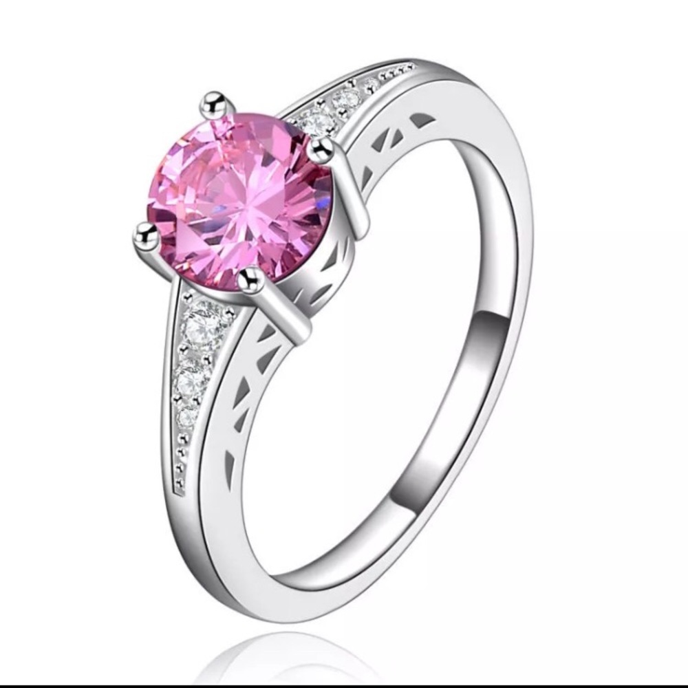 Beautiful woman’s Gold plated ring